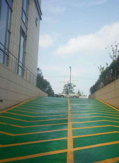 山東無振動防滑坡道地坪出售